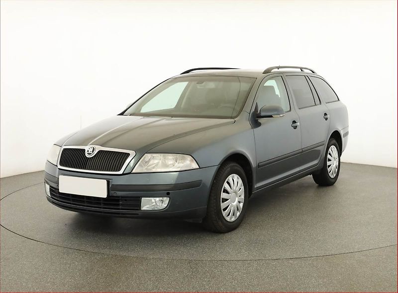 Škoda Octavia (2005) 2.0 TDI, Automat, po STK - fotka 2 z 12