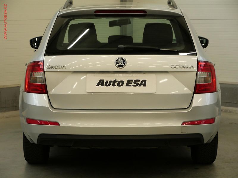Škoda Octavia (2015) 1.6 TDi, Klima - fotka 5 z 16