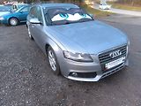 Audi A4 KRÁSNÁ,130KM,SERVISKA,1MAJITEL - náhled 24