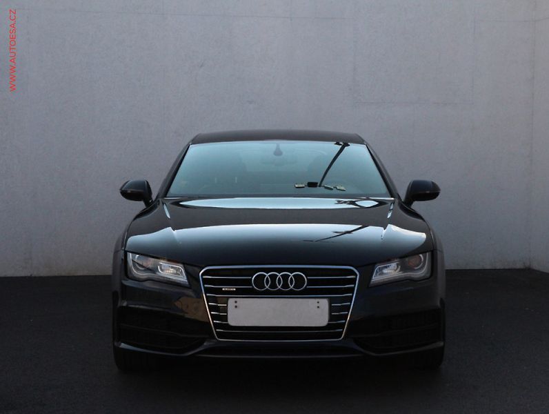 Audi A7 (2011) 3.0 TFSi quattro, s-tronic - fotka 2 z 3
