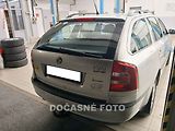 Škoda Octavia (2005) 2.0 FSI 4x4, ČR, servis - náhled 1