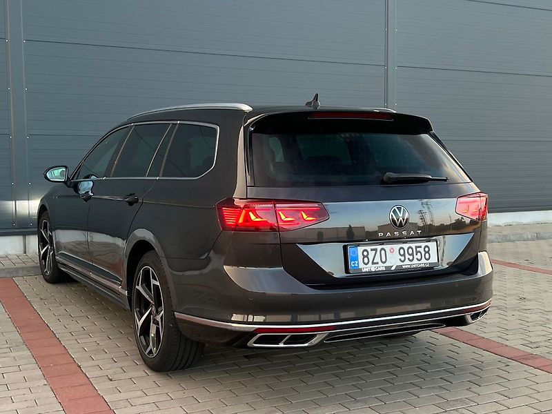 Volkswagen Passat - fotka 6 z 50