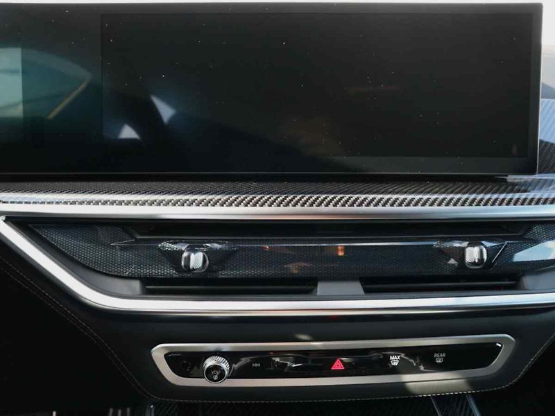 BMW X5 (2026) - fotka 8 z 10