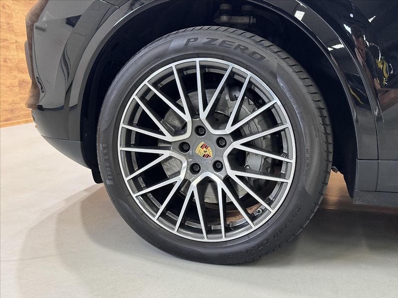 Porsche Cayenne S VZDUCH PANO CHRONO LED - fotka 32 z 33