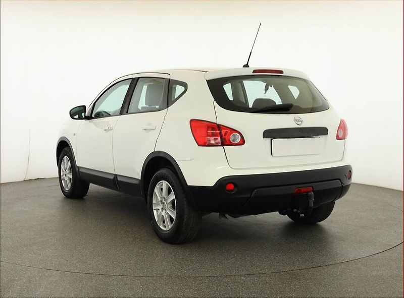 Nissan Qashqai (2008) 2.0 dCi, 4X4, Automat, Navi - fotka 4 z 20