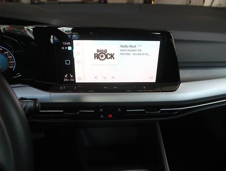 Volkswagen Golf (2020) Life 2.0 TDI, Automat - fotka 12 z 21