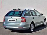 Škoda Octavia (2013) 1.4 TSi, Elegance, DSG, xenon - náhled 3
