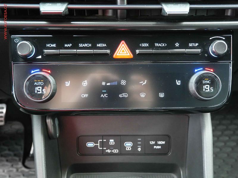 Hyundai Tucson (2024) 1.6TGDi, 1.maj,ČR, servis - fotka 14 z 21