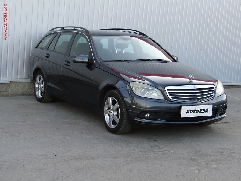 Mercedes-Benz Třídy C (2009) 2.2. CDi C 200 CDi, AC - fotografie inzerátu