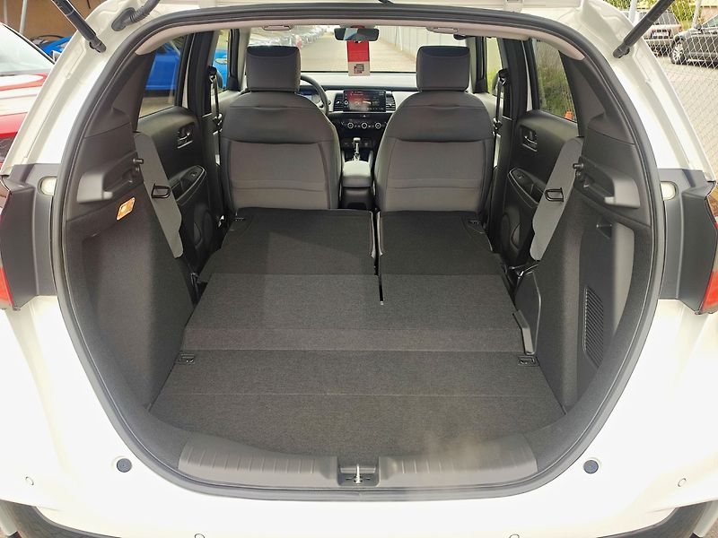 Honda Jazz (2026) SPORT + 1.5eHEV 122k AKCE !!! - fotka 22 z 35