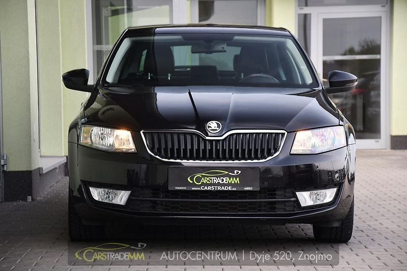 Škoda Octavia 2.0TDi PDC KESSY  - fotka 8 z 38