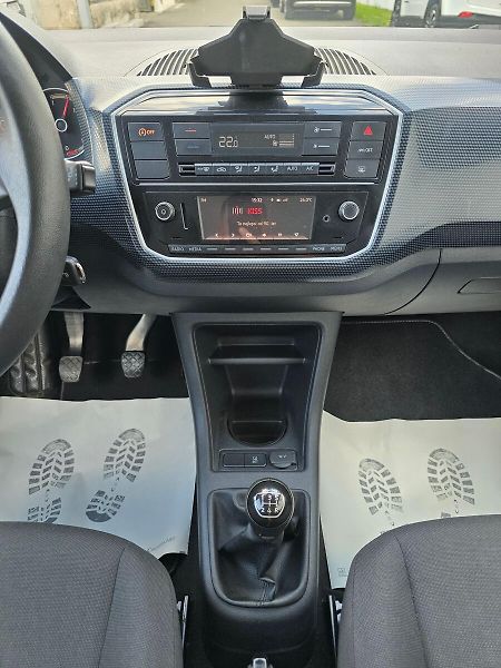 Škoda Citigo CNG KAMERA + DIGIKLIMA ČR - fotka 12 z 24