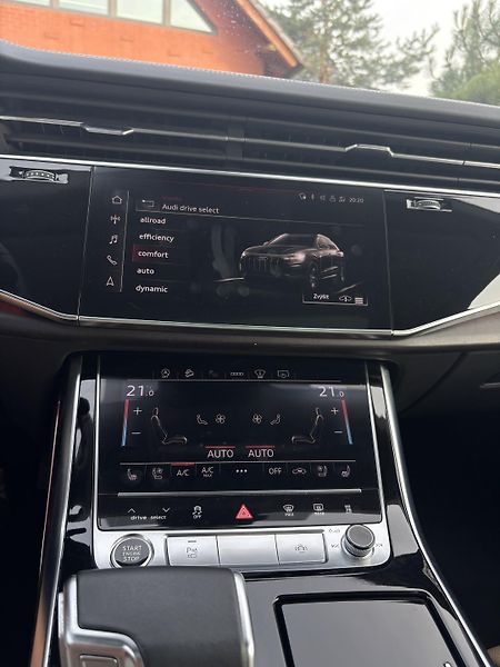 Audi Q8 (2023) 50 TDI,S-line,Q,Vzduch,Nez.top - fotka 17 z 27