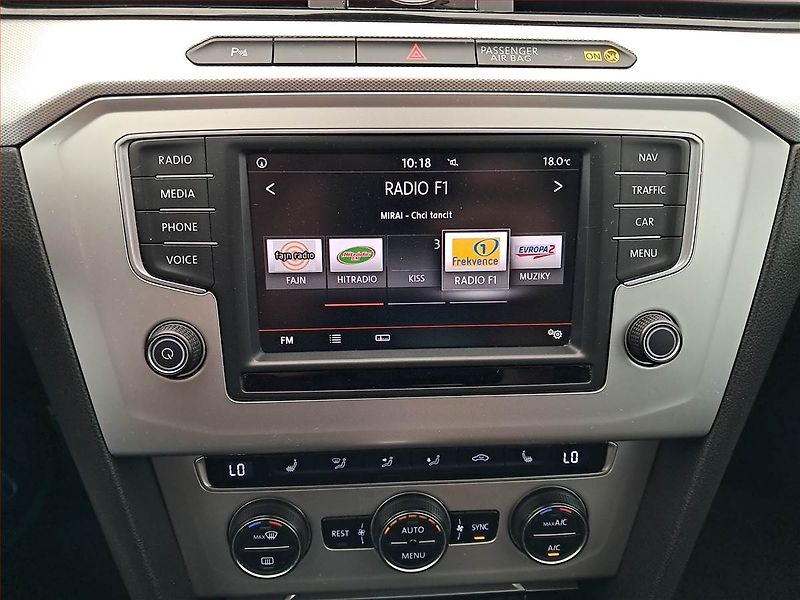Volkswagen Passat (2015) Comfortline 2.0 TDI, Automat - fotka 12 z 20