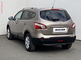 Nissan Qashqai (2011) 1.6i 7míst, Panor, +ALU - náhled 6