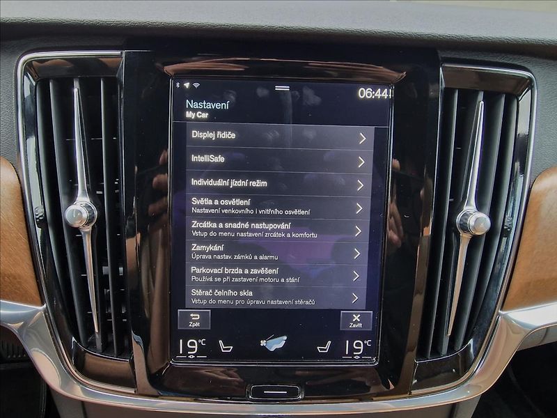 Volvo S90 D5 173kW Inscription,původ ČR - fotka 32 z 50