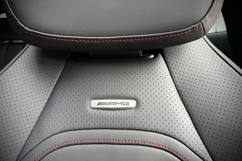 Mercedes-Benz CLE (2025) CLE 53 AMG 4Matic+ MANUFAKTUR - fotka 41 z 102