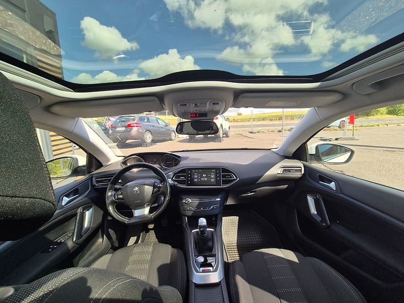 Peugeot 308 1.6HDi 88kW, odpočet DPH - fotka 13 z 25