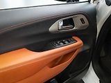 Chrysler Pacifica (2026) 3.6 V6 Pinnacle AWD 2x LCD - náhled 17
