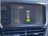 Peugeot 2008 (2016) 1.2PT, Allure, AT, navi - náhled 15
