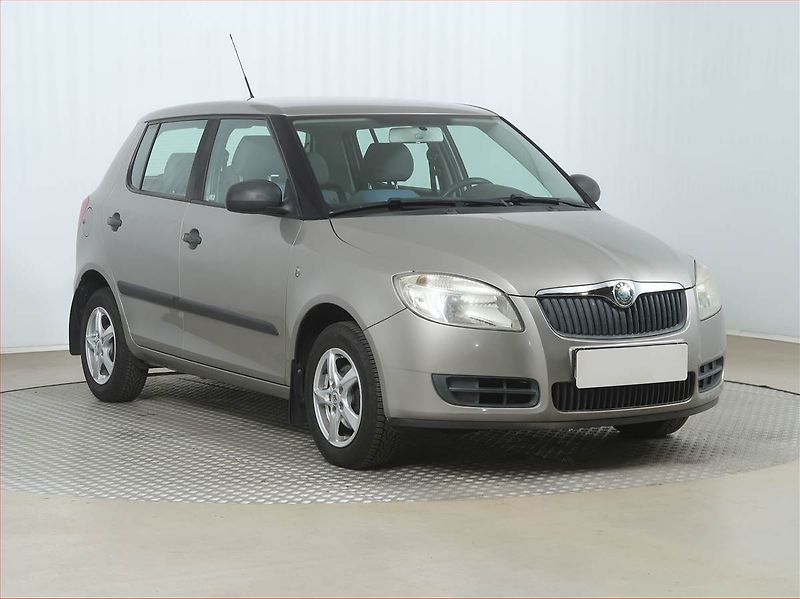 Škoda Fabia (2008) 1.2 12V, po STK - fotografie inzerátu