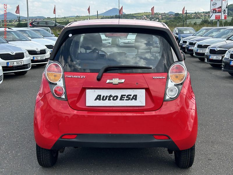 Chevrolet Spark (2012) 1.0i, ČR - fotka 5 z 16