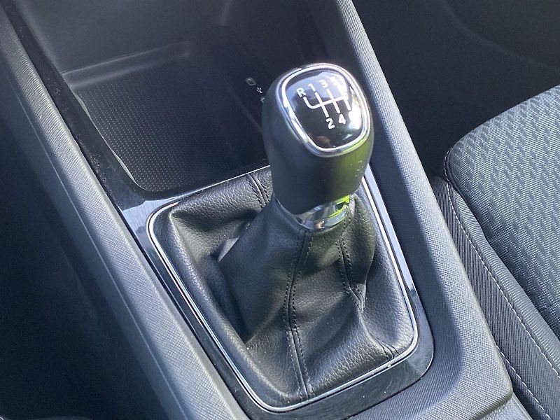 Škoda Octavia (2022) Combi 1.5 TSI Style+ - fotka 14 z 38