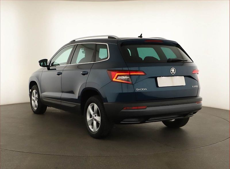 Škoda Karoq (2019) 1.5 TSI, Automat, ČR,1.maj - fotka 4 z 16