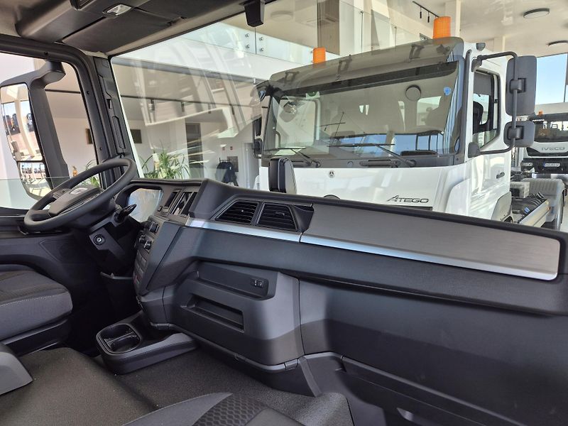 MAN TGL 12.190 + NOSIČ KONTEJNERU 8T  - fotka 5 z 22