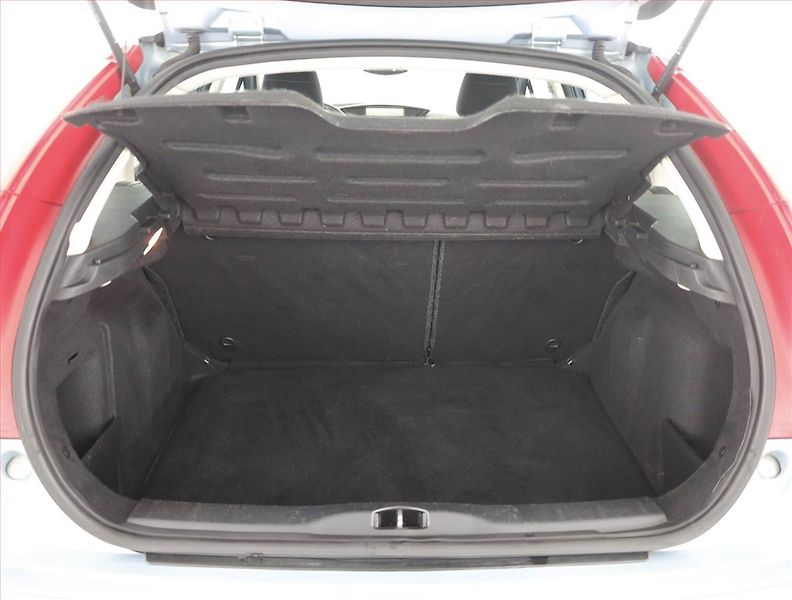Citroën C4 (2007) 1.6 HDi, Automat, Serv.kniha - fotka 13 z 13