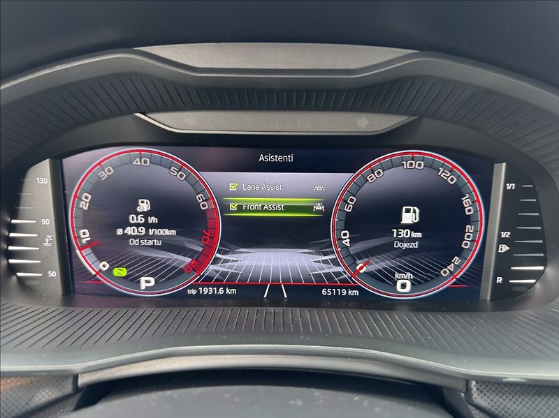 Škoda Scala 1,5 TSI DSG Monte Carlo DPH ČR - fotka 28 z 50