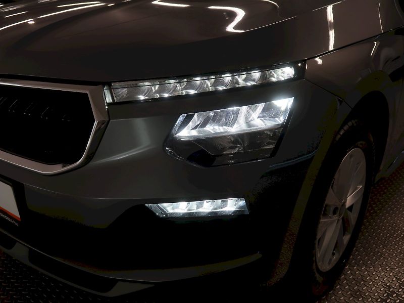 Škoda Kamiq (2025) TOP SELECTION 1.0TSI 85KW DSG - fotka 10 z 37
