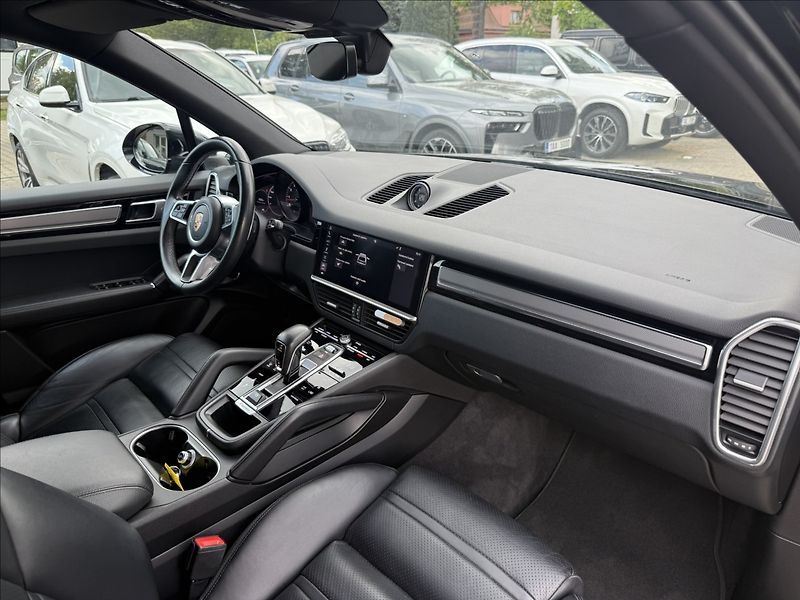 Porsche Cayenne 3.0 V6 Sport chrono - fotka 9 z 26