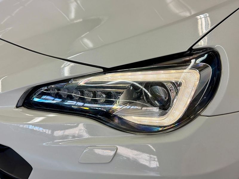 Subaru BRZ 2.0iR SPORT, KEYLESS, ALCANTAR - fotka 7 z 17