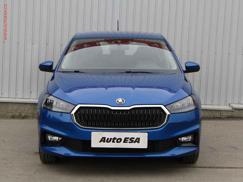 Škoda Fabia (2021) 1.0TSi, 1.maj,ČR, Ambition - fotka 2 z 19