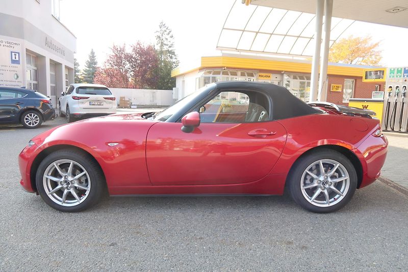 Mazda MX-5 1,5 G130 Centr-Line, kam.,temp - fotka 14 z 32