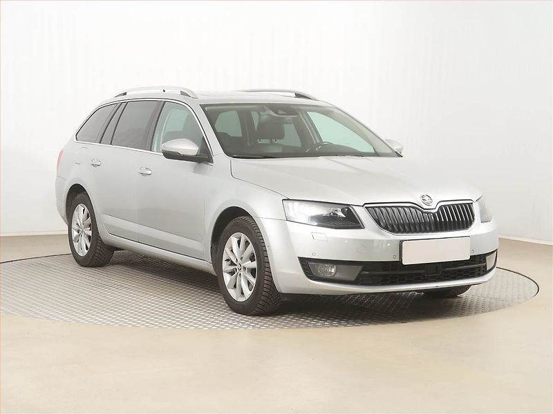 Škoda Octavia (2016) 2.0 TDI, 4X4, Automat, Navi - fotografie inzerátu