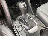Hyundai Santa Fe (2014) 2.2 CRDi 4x4, ČR, AT, navi - náhled 16