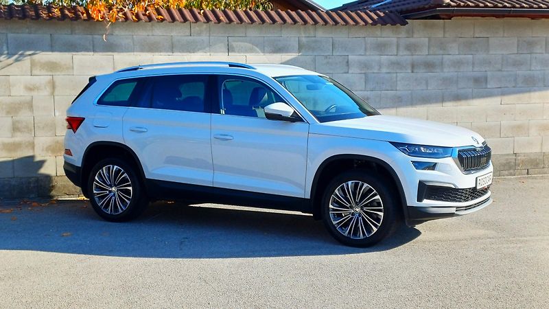 Škoda Kodiaq 2.0 TSI 140kW 4x4 7 míst - ČR - fotka 2 z 26
