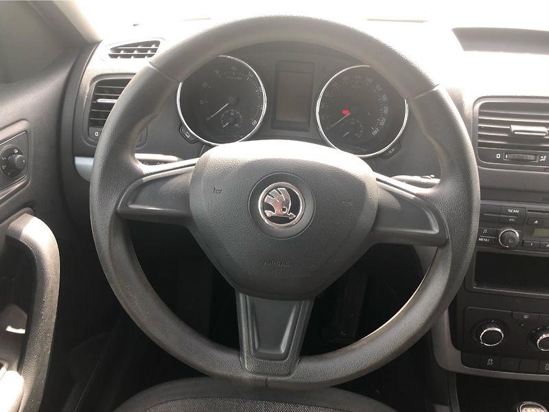 Škoda Yeti 1,2 TSI /77kW 6st. - fotka 17 z 26