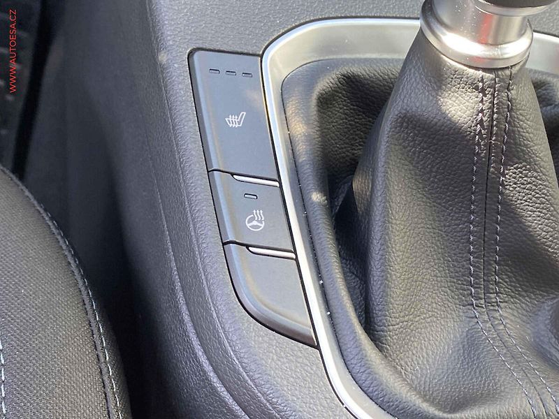Hyundai i30 (2022) 1.5 i, 1.maj,ČR, Smart - fotka 14 z 17
