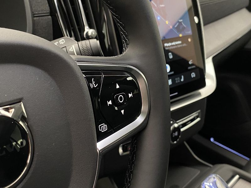 Volvo XC90 (2026) T8 AWD Plug-in BRIGHT ULTRA - fotka 28 z 75