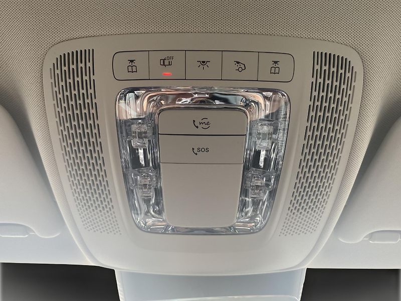 Mercedes-Benz CLA 180d SB Progressive - fotka 27 z 27