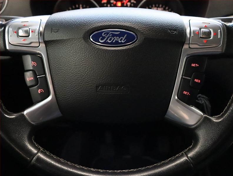 Ford Galaxy (2013) 2.0 TDCi, 7 míst, Navi - fotka 18 z 20