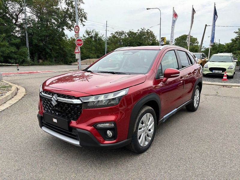 Suzuki S-Cross 4x4 automat Premium - fotka 3 z 11