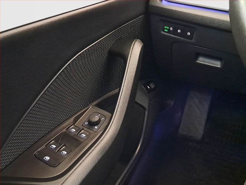 Škoda Octavia (2024) 2.0 TDI - fotka 16 z 19