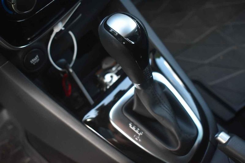 Renault Clio jezdí dobře jak na kvalitním, tak i na horším povrchu.