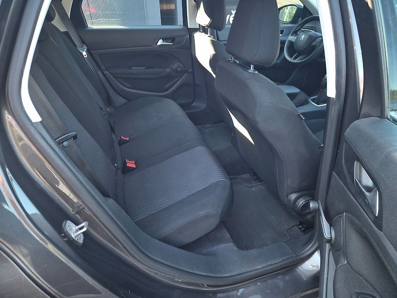 Peugeot 308 1.6HDi 73kw, tažné, ČR, 2.maji - fotka 17 z 22