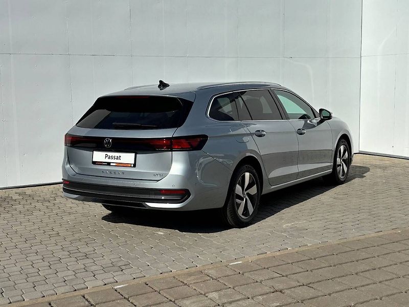 Volkswagen Passat (2026) Life 7DSG mHEV 1,5eTSI - fotka 2 z 7