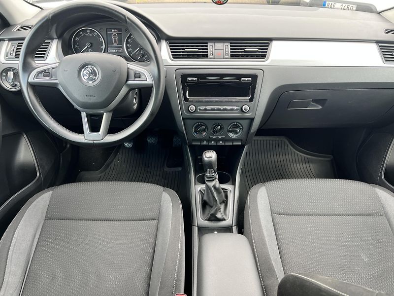 Škoda Rapid 1.2TSi 77kw KLIMA KOUPENO V ČR - fotka 18 z 37